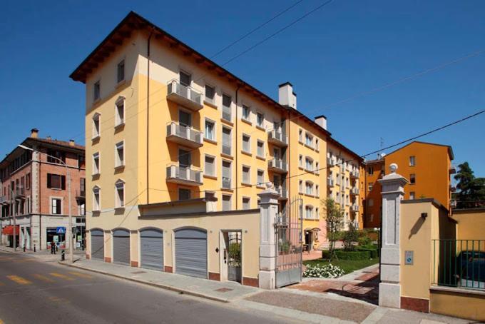 Апарт отель Residenza Carracci Болонья Экстерьер фото